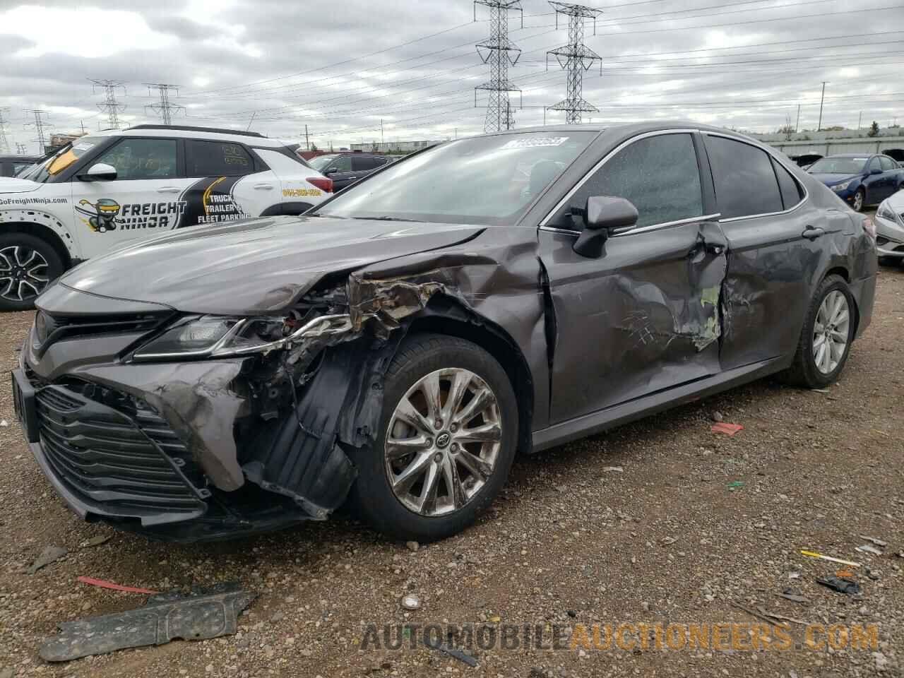 4T1B11HK7JU079738 TOYOTA CAMRY 2018