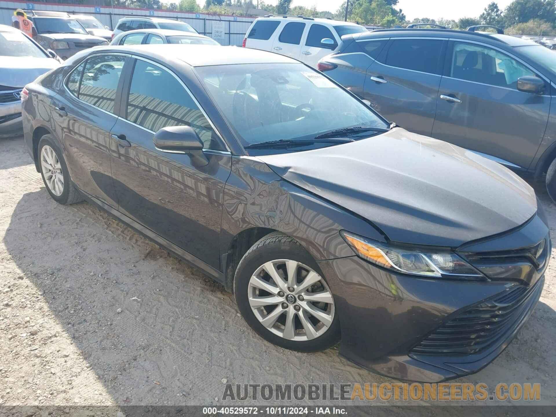 4T1B11HK7JU089847 TOYOTA CAMRY 2018