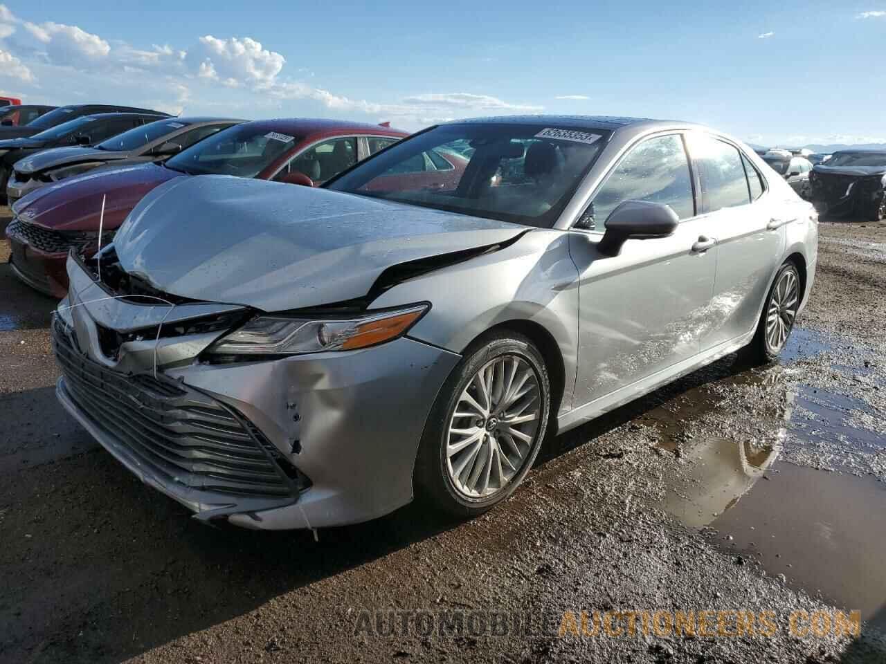 4T1B11HK7JU091453 TOYOTA CAMRY 2018