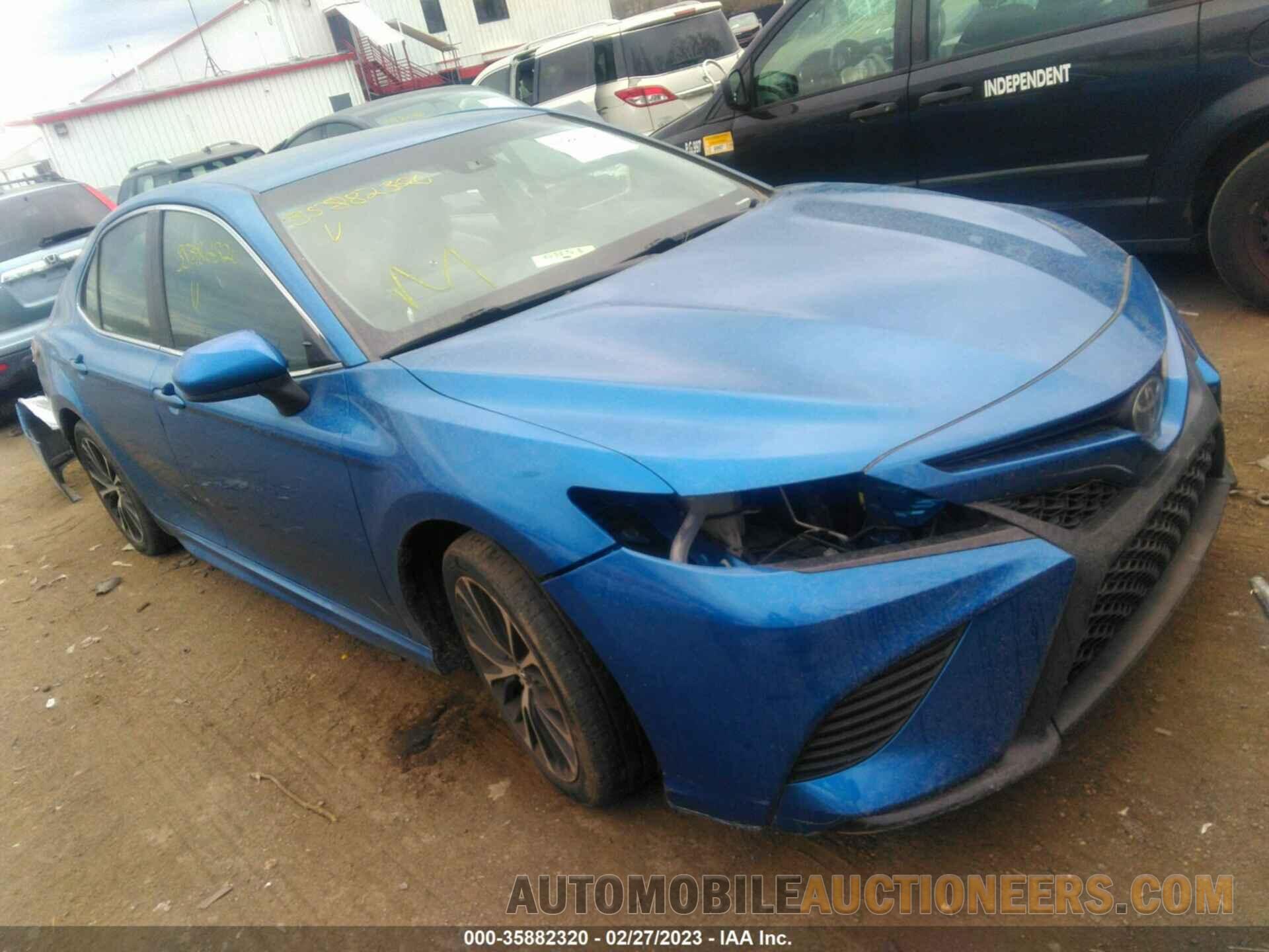 4T1B11HK7JU096135 TOYOTA CAMRY 2018