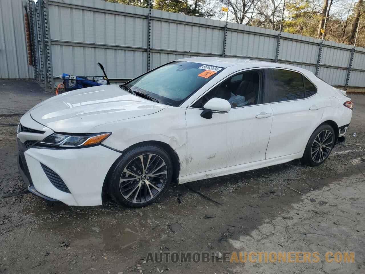 4T1B11HK7JU105741 TOYOTA CAMRY 2018