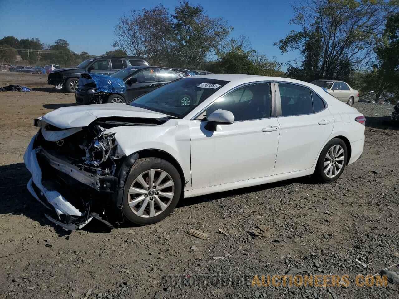 4T1B11HK7JU115539 TOYOTA CAMRY 2018