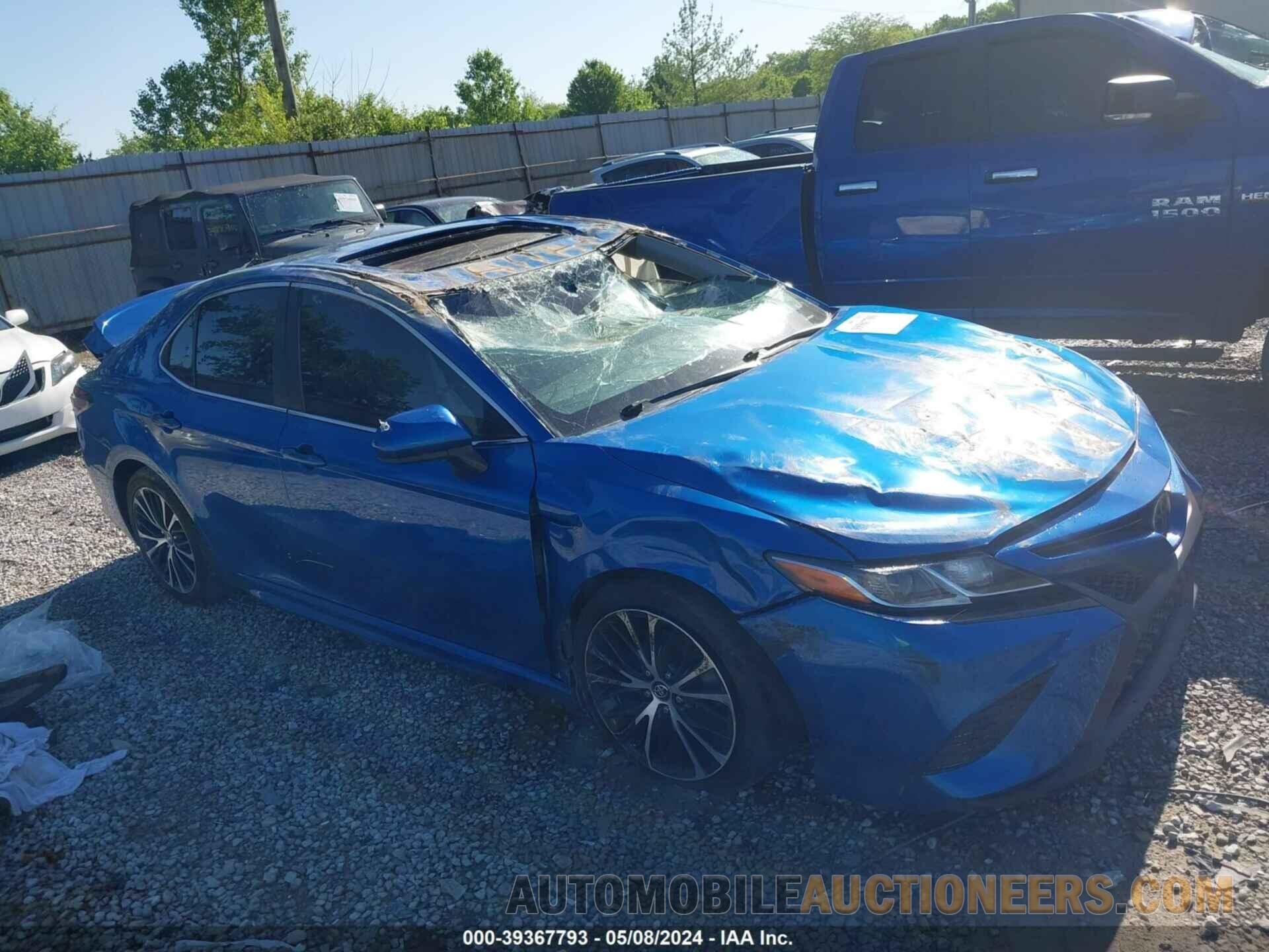 4T1B11HK7JU150517 TOYOTA CAMRY 2018