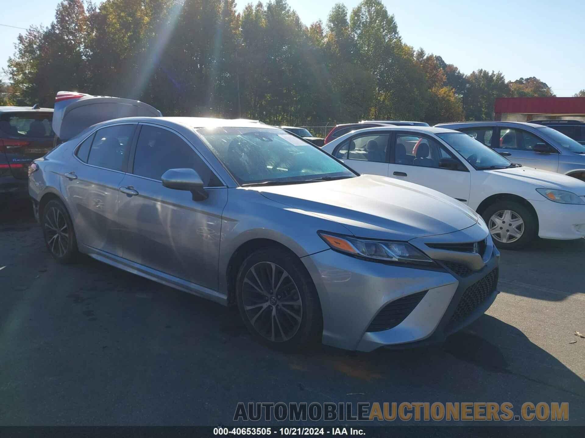 4T1B11HK7JU154566 TOYOTA CAMRY 2018