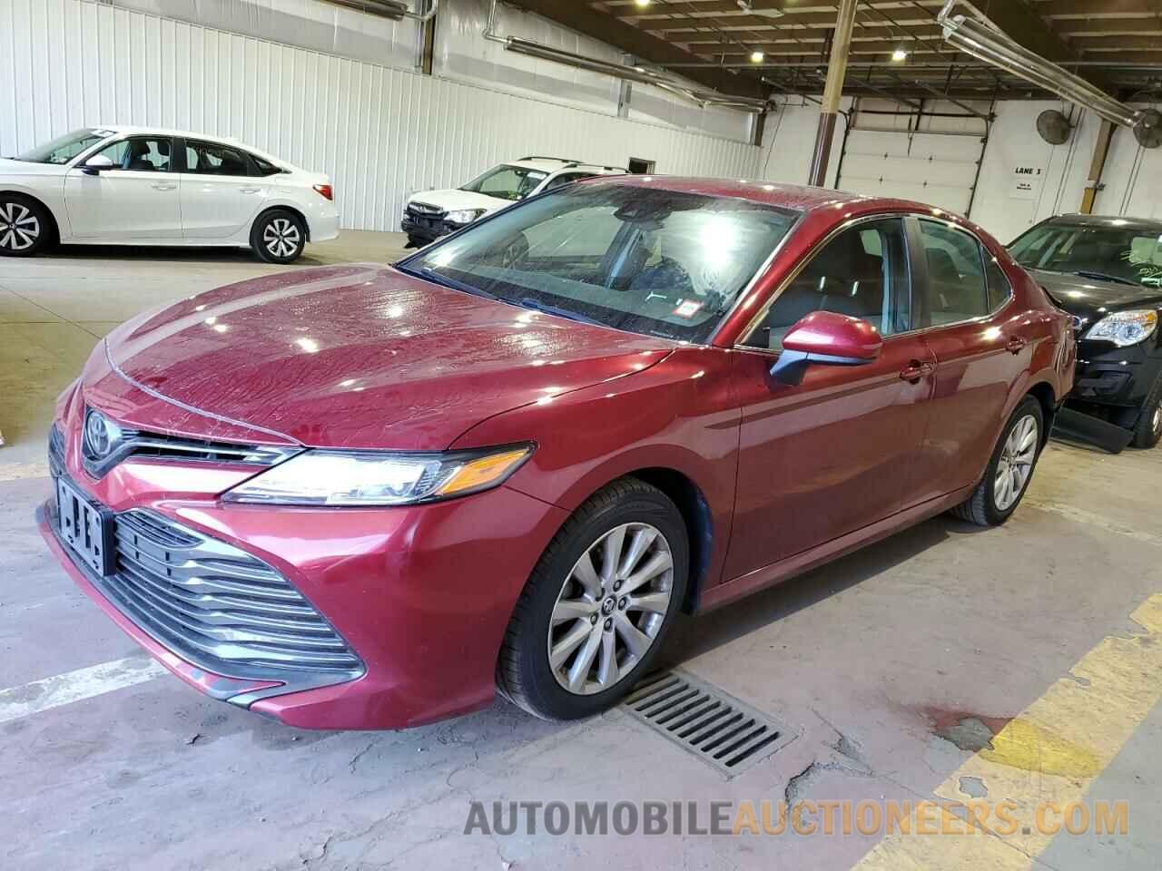 4T1B11HK7JU503774 TOYOTA CAMRY 2018