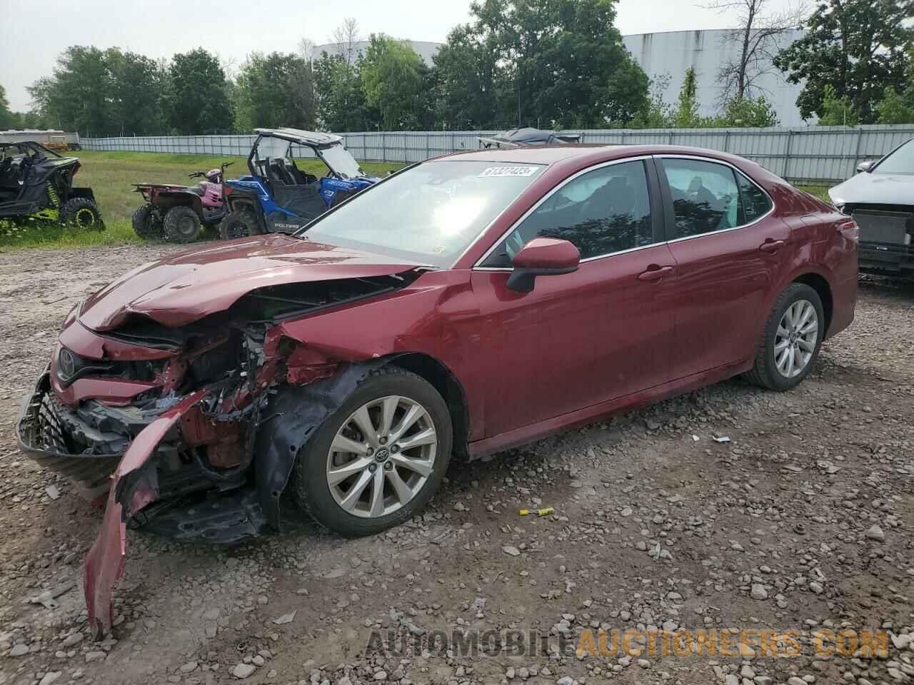 4T1B11HK7JU507811 TOYOTA CAMRY 2018