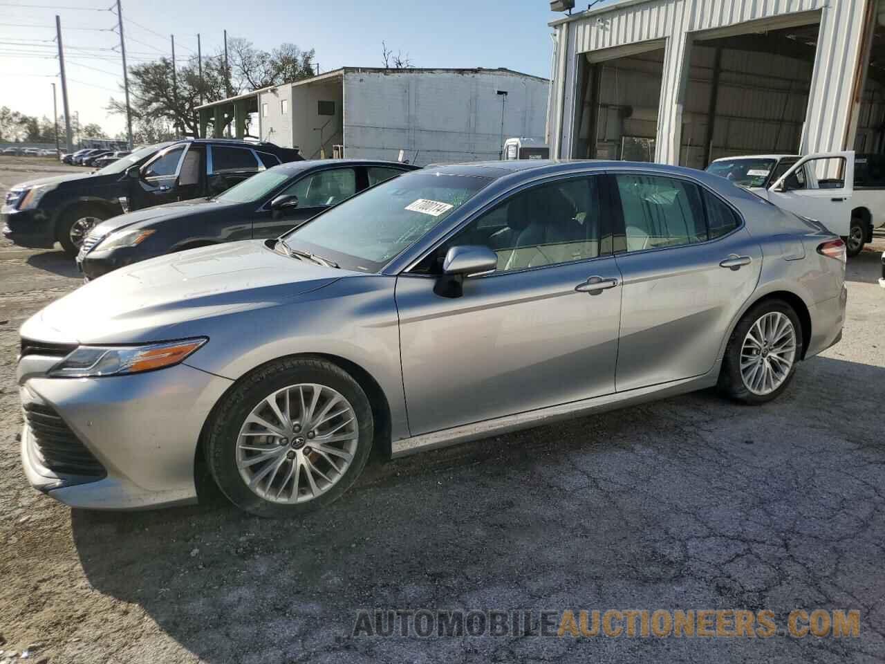 4T1B11HK7JU511633 TOYOTA CAMRY 2018