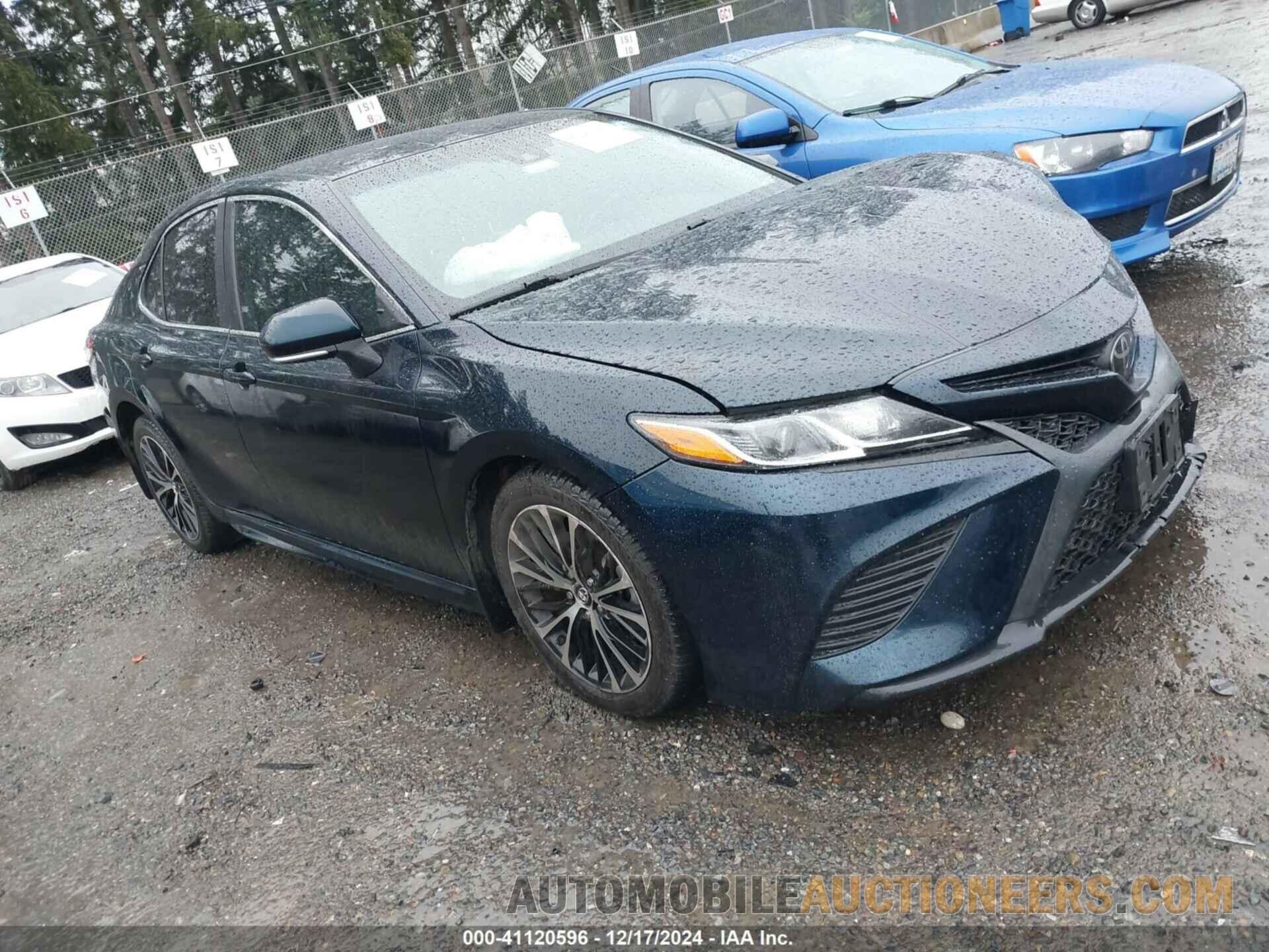 4T1B11HK7JU516833 TOYOTA CAMRY 2018