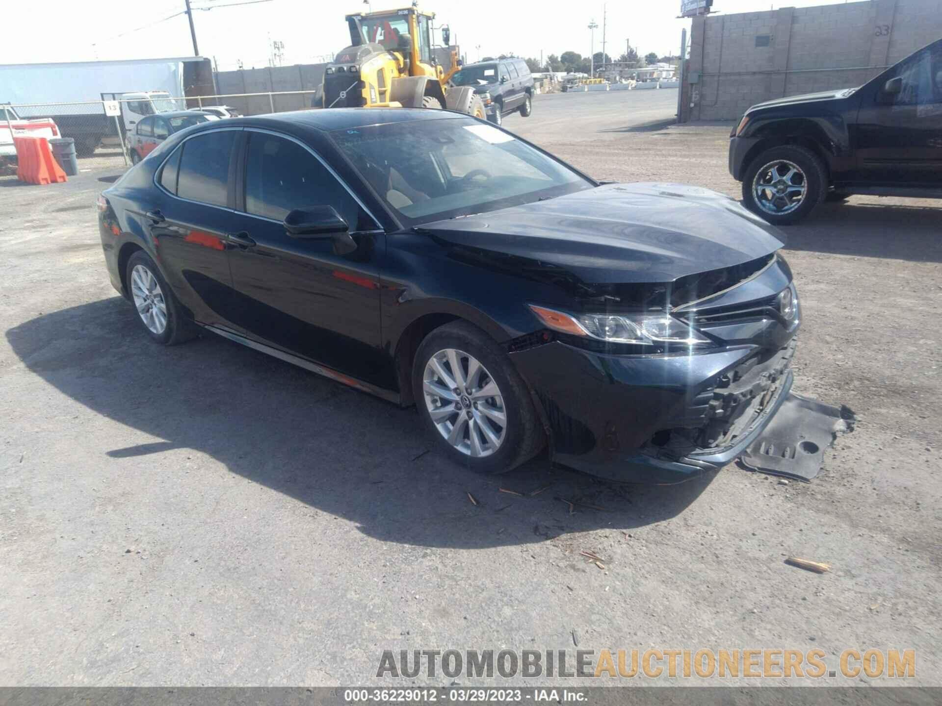 4T1B11HK7JU518551 TOYOTA CAMRY 2018