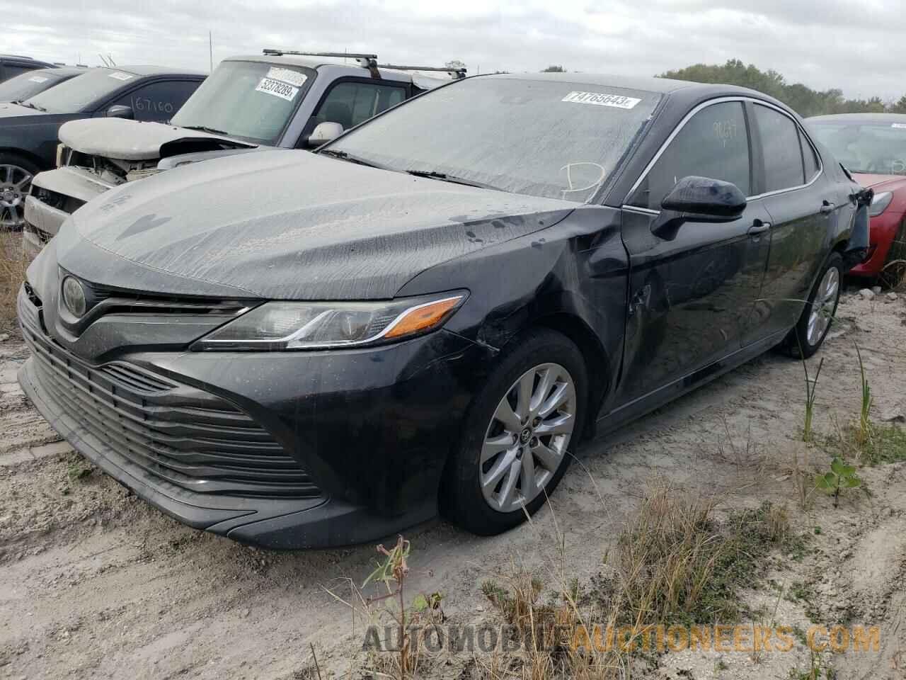 4T1B11HK7JU529324 TOYOTA CAMRY 2018