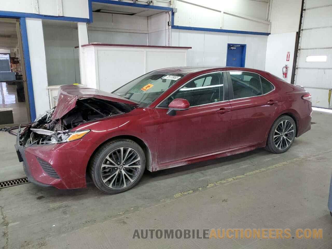 4T1B11HK7JU530909 TOYOTA CAMRY 2018