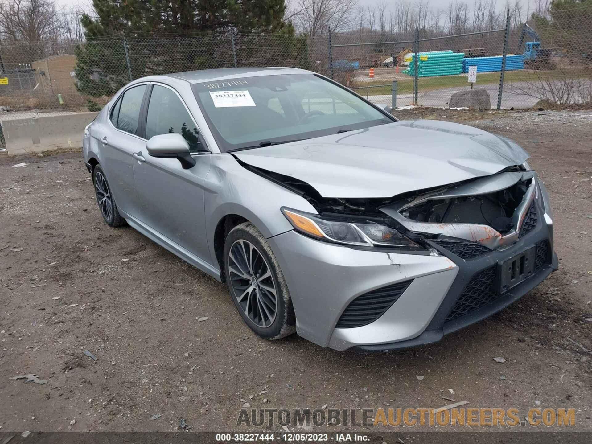 4T1B11HK7JU534474 TOYOTA CAMRY 2018