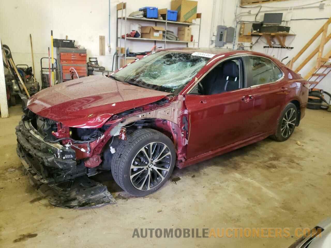 4T1B11HK7JU540128 TOYOTA CAMRY 2018