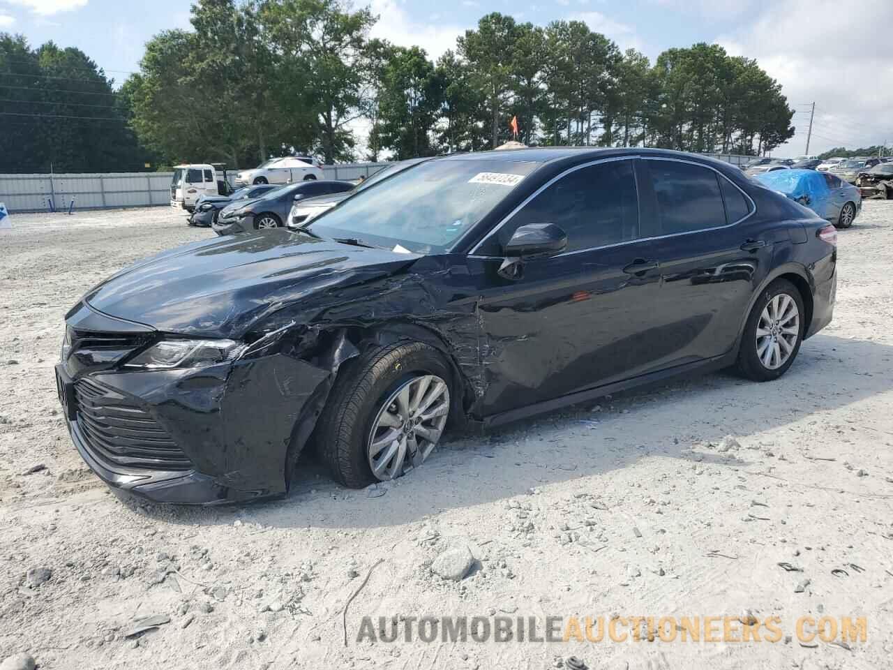 4T1B11HK7JU549119 TOYOTA CAMRY 2018