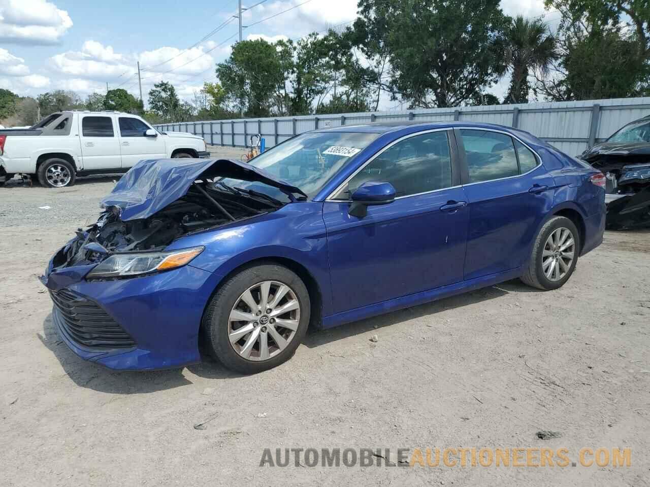 4T1B11HK7JU556037 TOYOTA CAMRY 2018