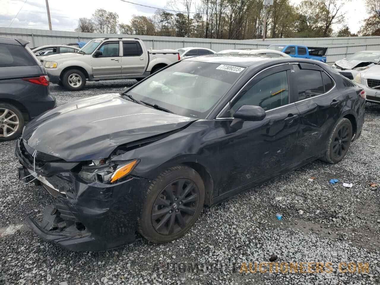 4T1B11HK7JU566924 TOYOTA CAMRY 2018