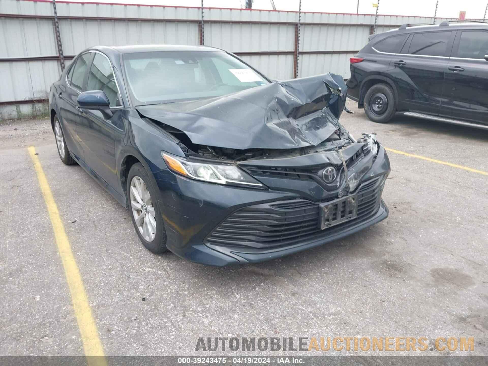 4T1B11HK7JU584016 TOYOTA CAMRY 2018