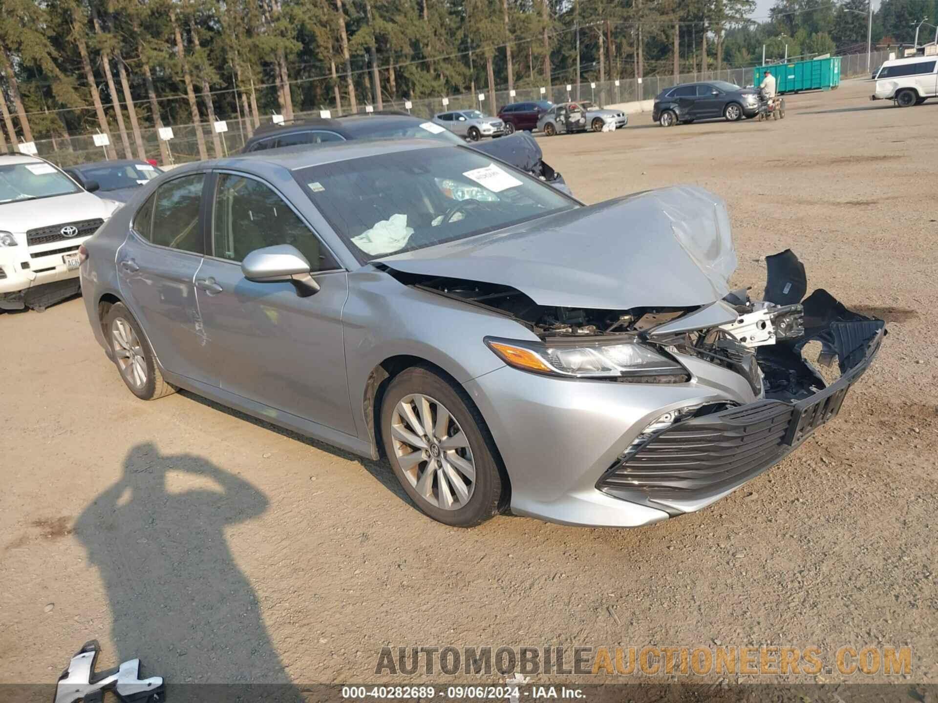 4T1B11HK7JU584954 TOYOTA CAMRY 2018