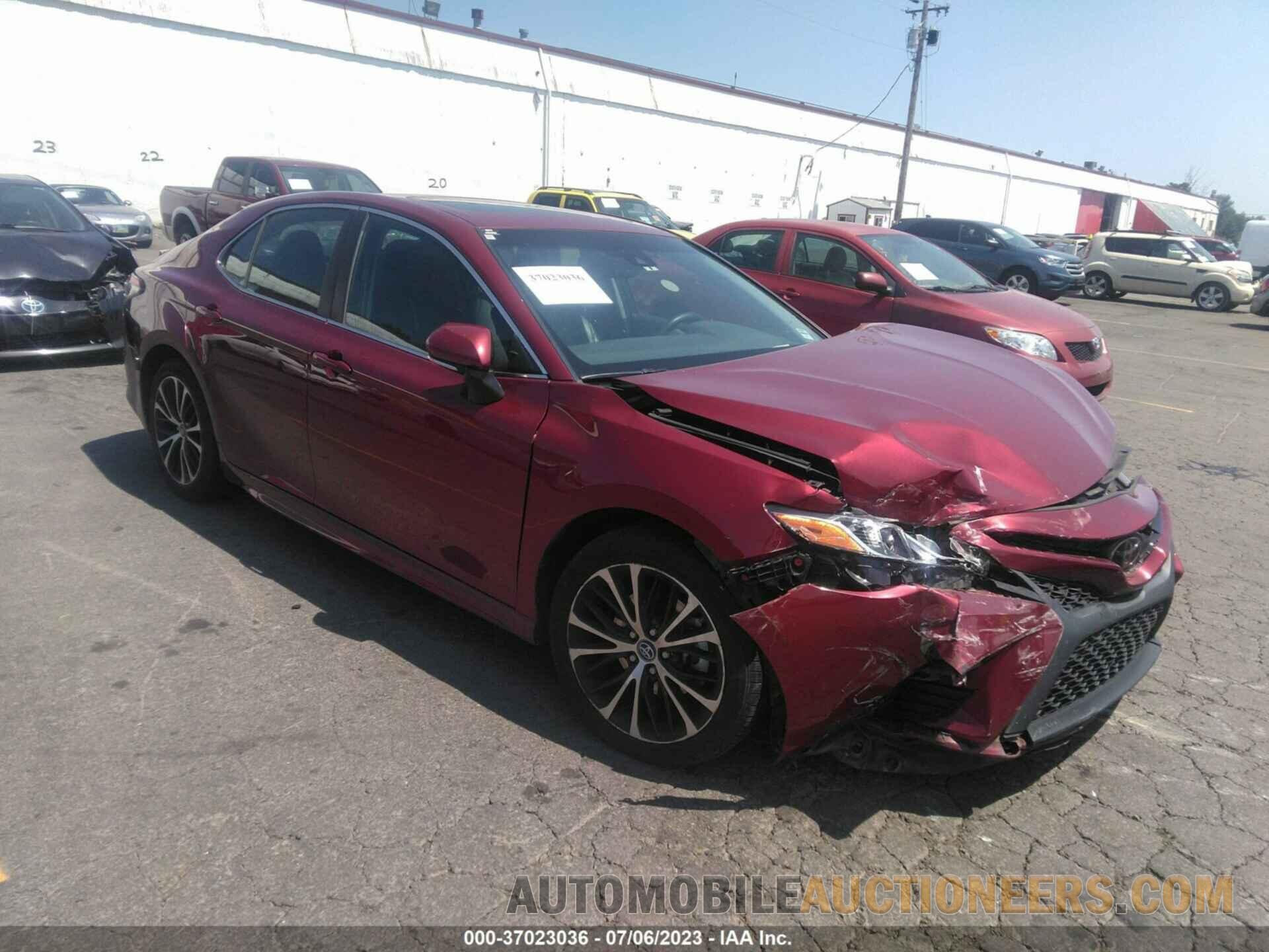 4T1B11HK7JU594920 TOYOTA CAMRY 2018