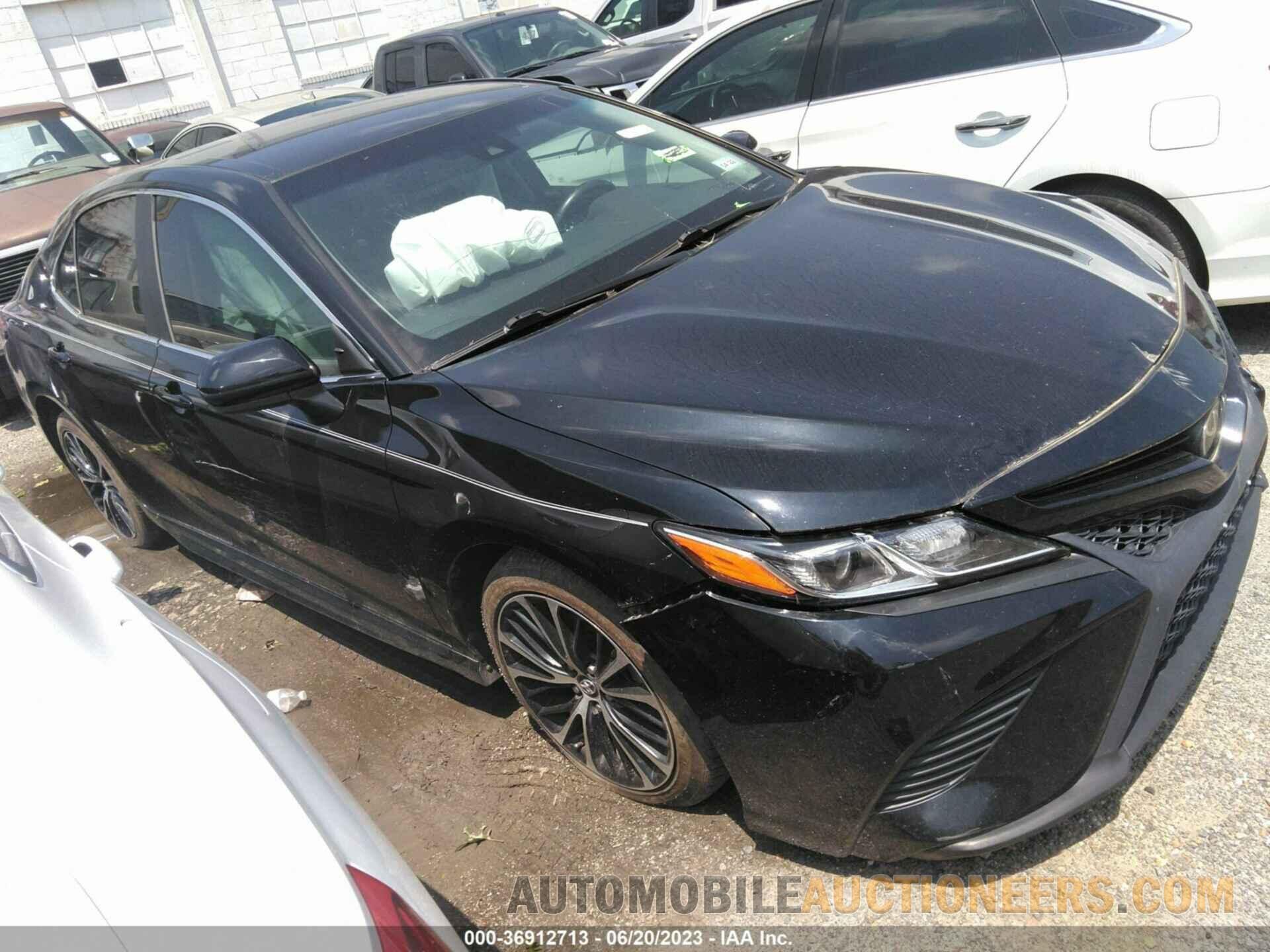 4T1B11HK7JU594982 TOYOTA CAMRY 2018