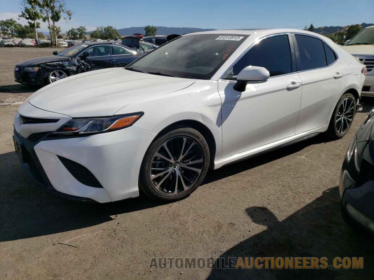 4T1B11HK7JU596022 TOYOTA CAMRY 2018