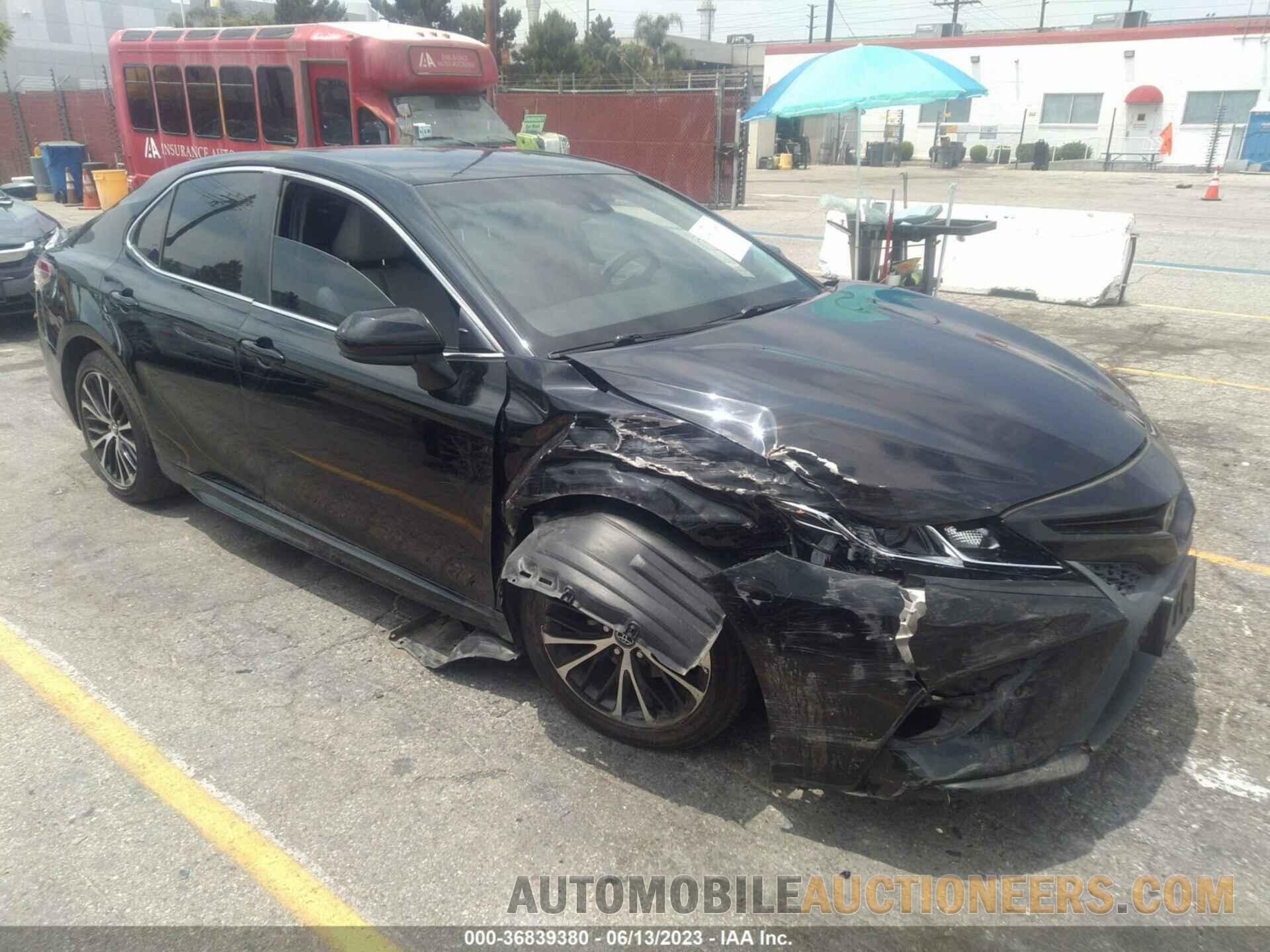 4T1B11HK7JU598904 TOYOTA CAMRY 2018