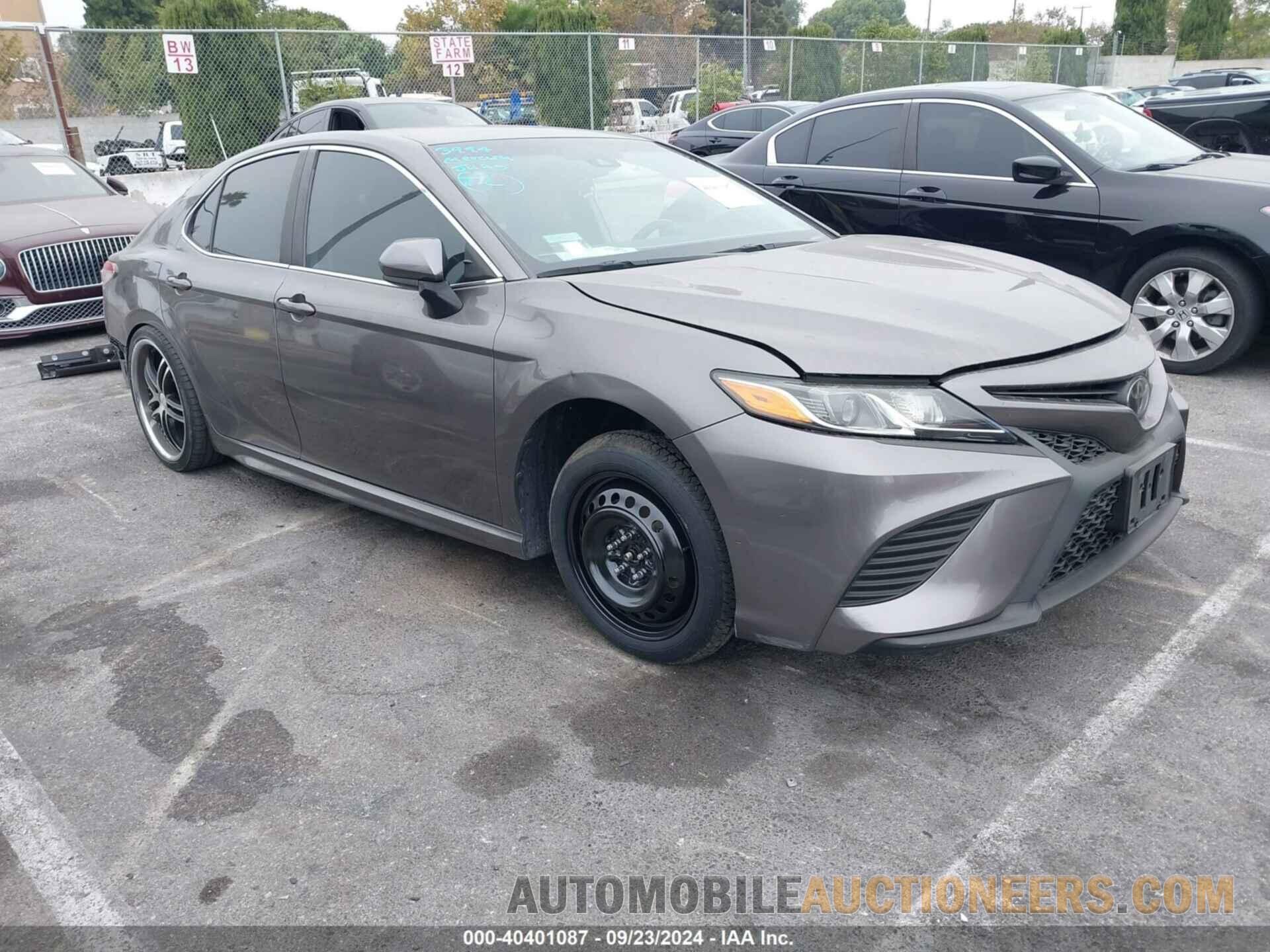 4T1B11HK7JU602059 TOYOTA CAMRY 2018