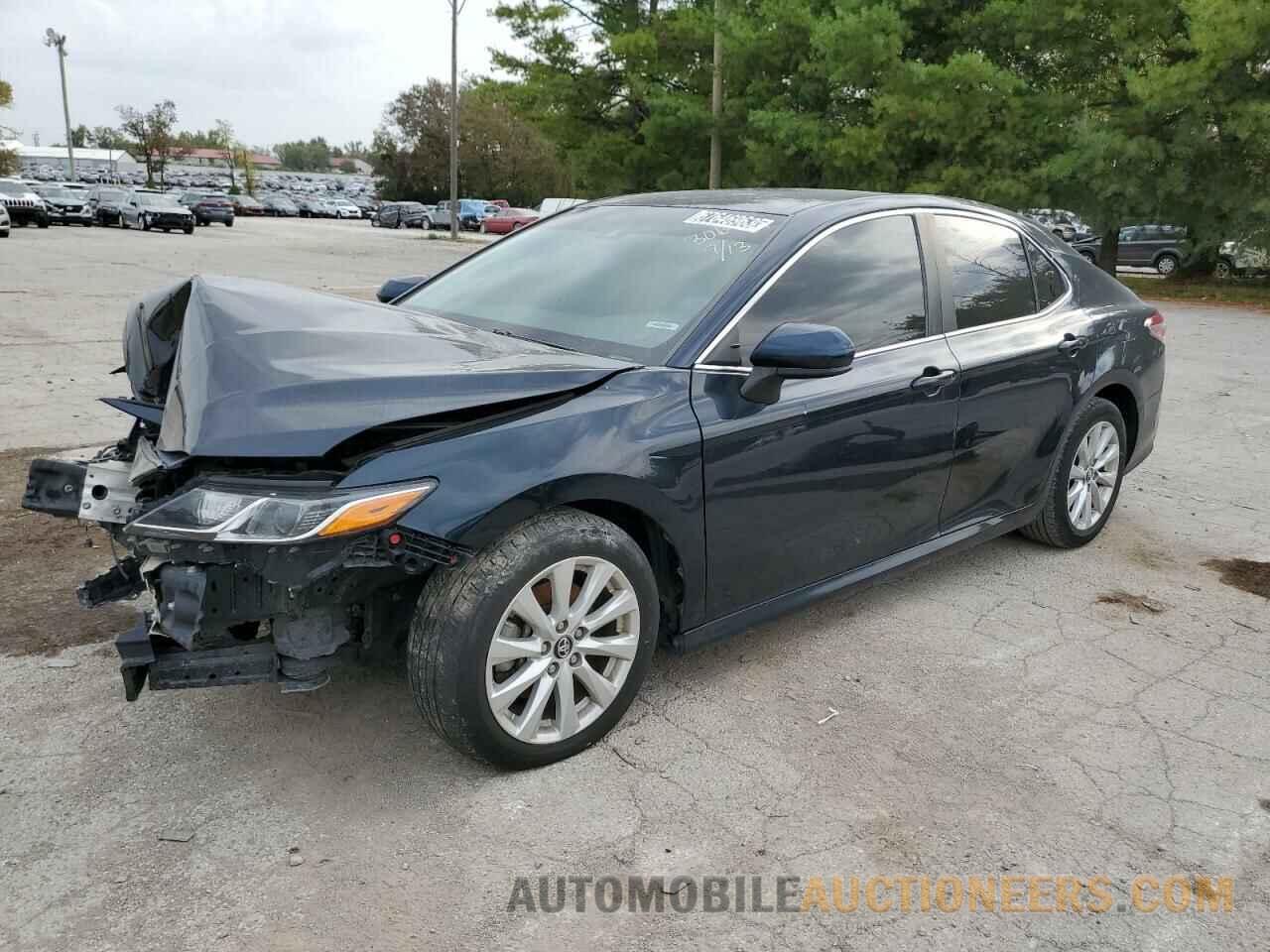 4T1B11HK7JU603065 TOYOTA CAMRY 2018