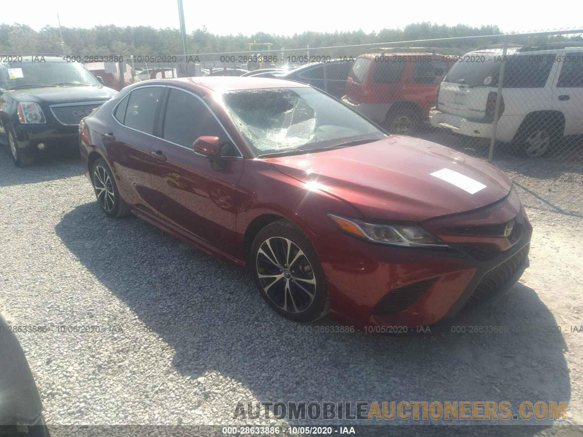 4T1B11HK7JU624403 TOYOTA CAMRY 2018