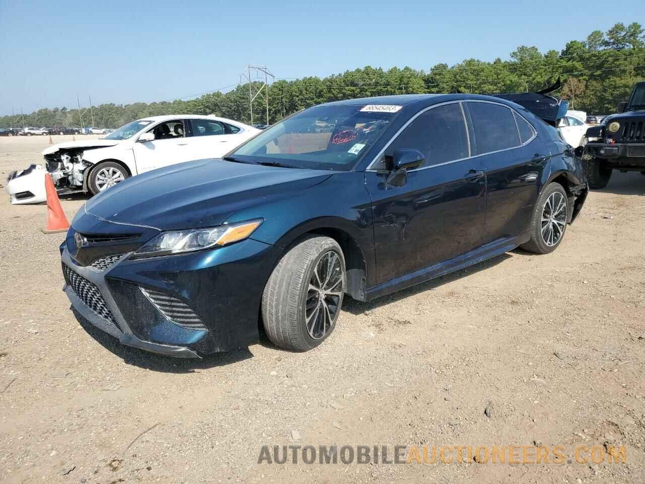 4T1B11HK7JU628970 TOYOTA CAMRY 2018