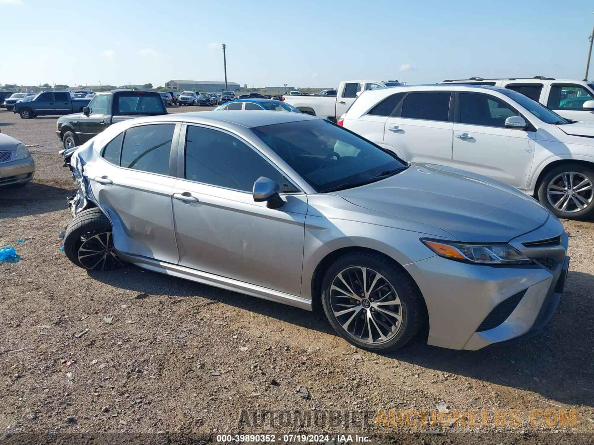 4T1B11HK7JU634753 TOYOTA CAMRY 2018