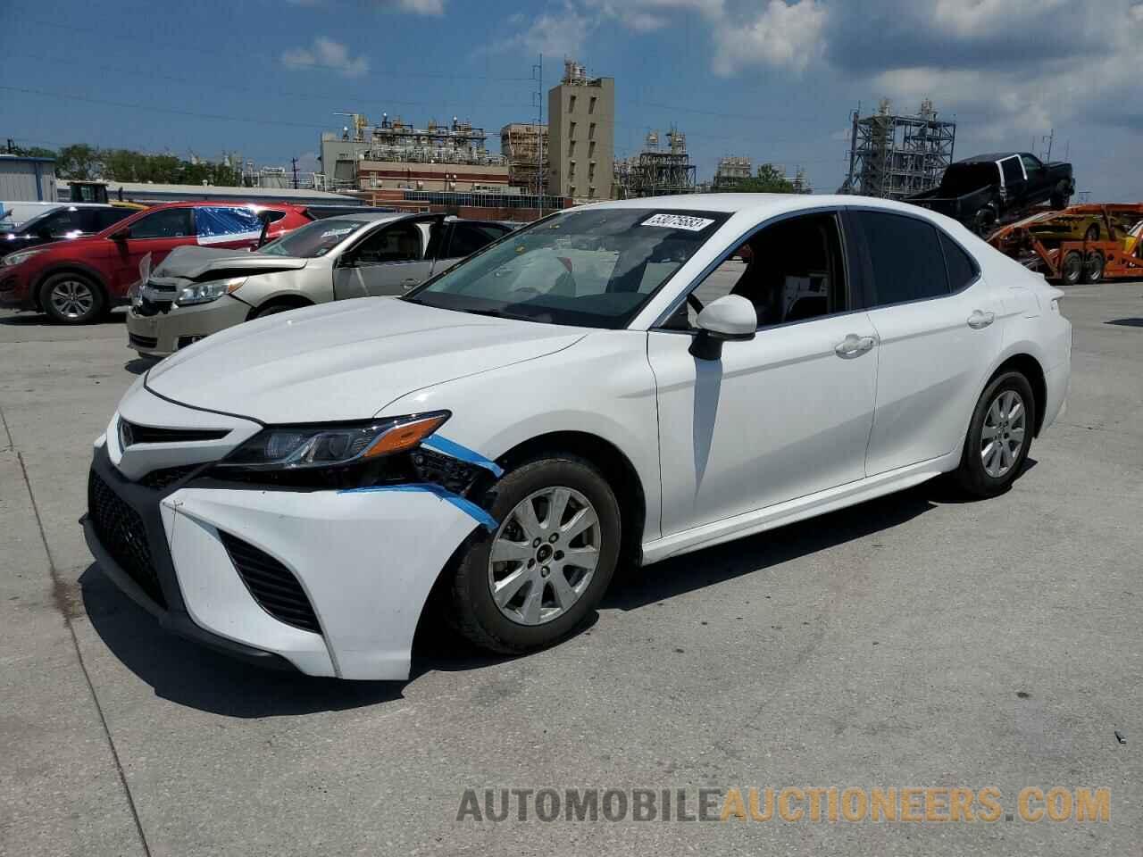 4T1B11HK7JU635563 TOYOTA CAMRY 2018