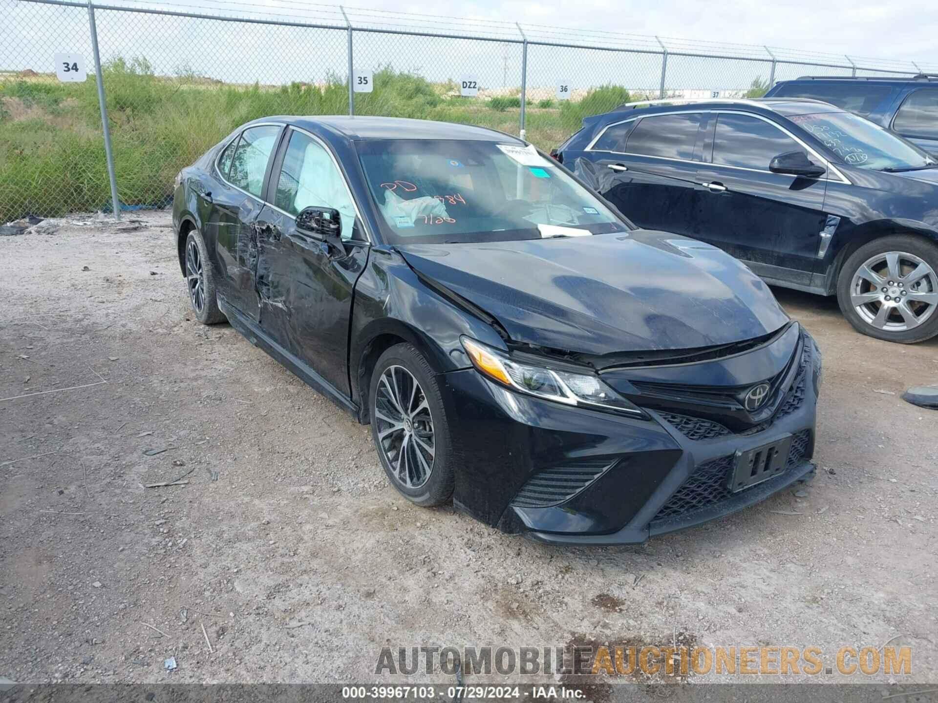 4T1B11HK7JU636406 TOYOTA CAMRY 2018