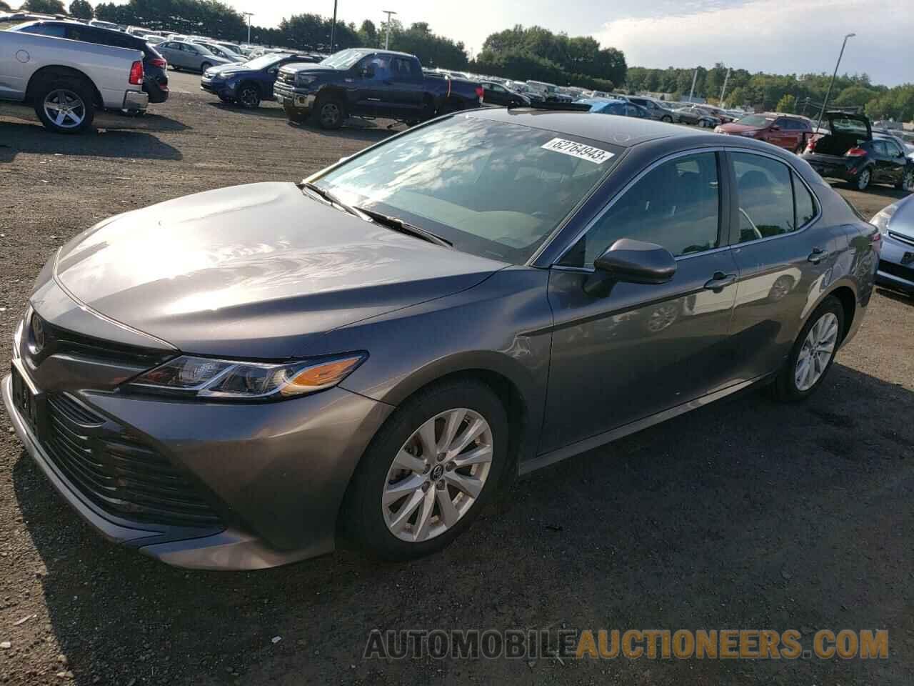 4T1B11HK7JU639533 TOYOTA CAMRY 2018