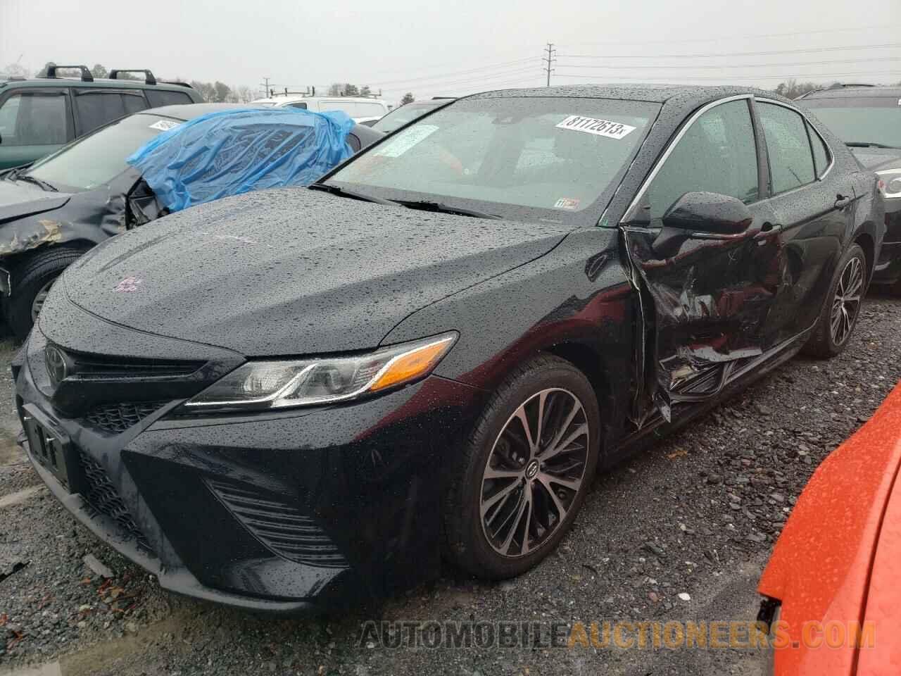 4T1B11HK7JU650435 TOYOTA CAMRY 2018