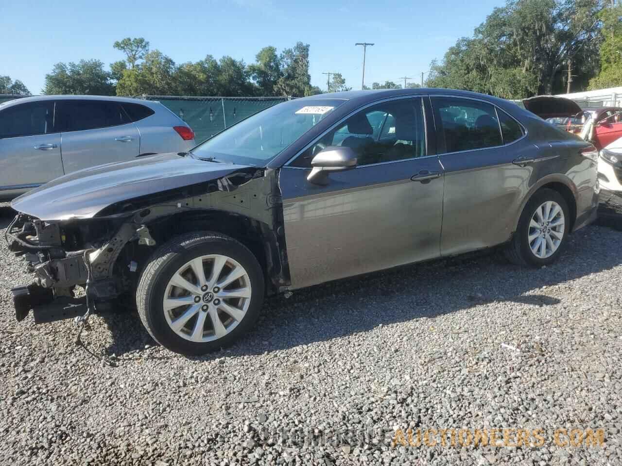 4T1B11HK7JU652234 TOYOTA CAMRY 2018