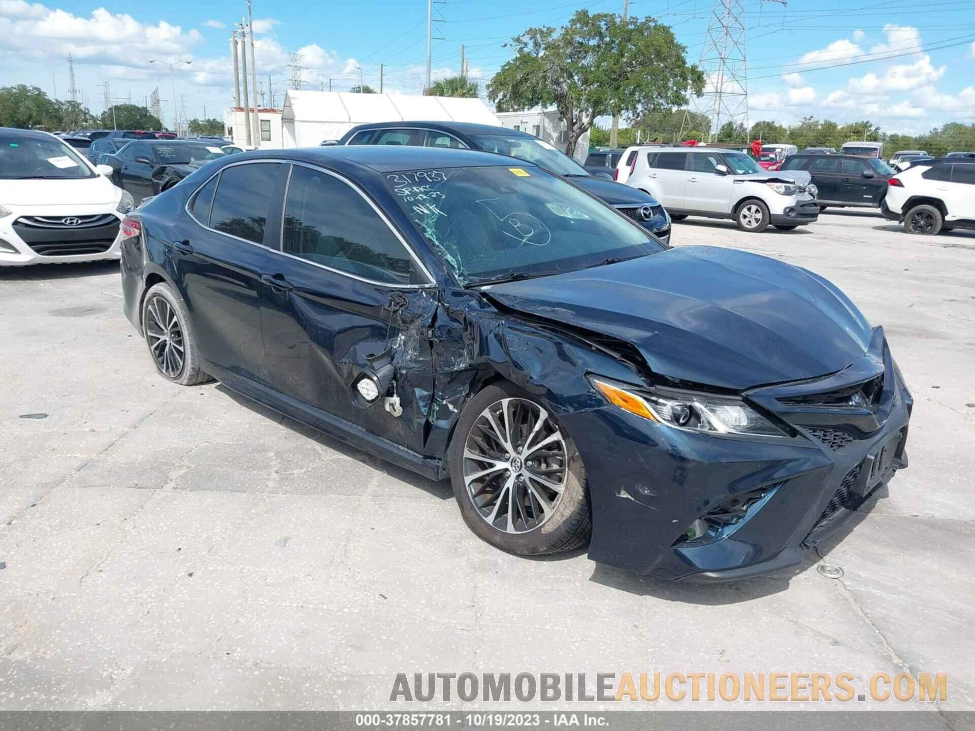 4T1B11HK7JU655151 TOYOTA CAMRY 2018