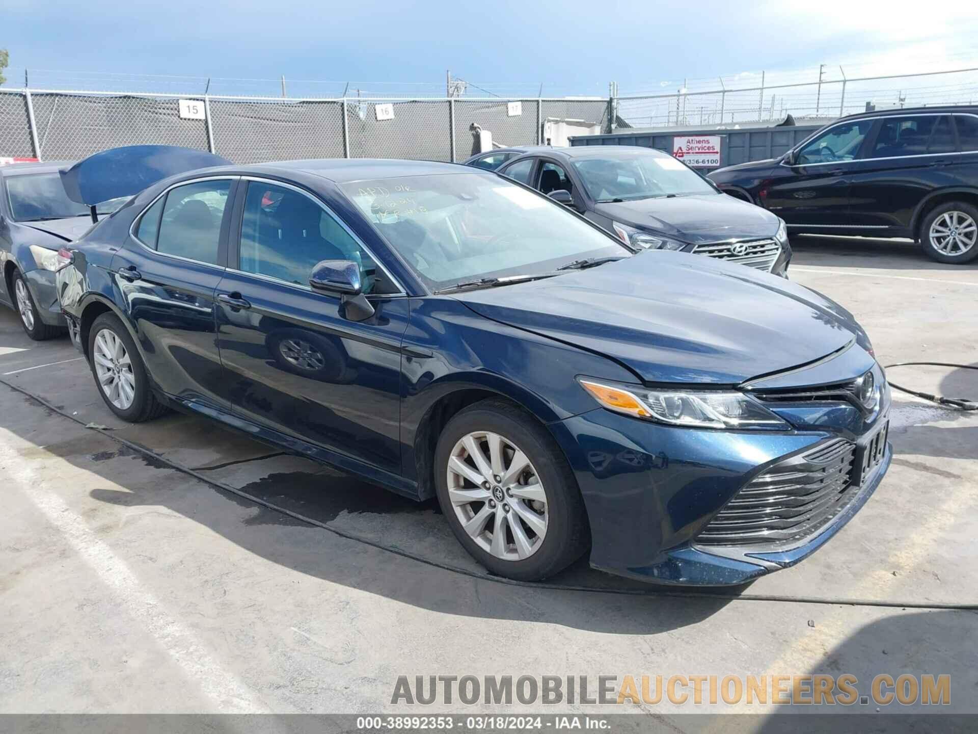 4T1B11HK7JU655215 TOYOTA CAMRY 2018