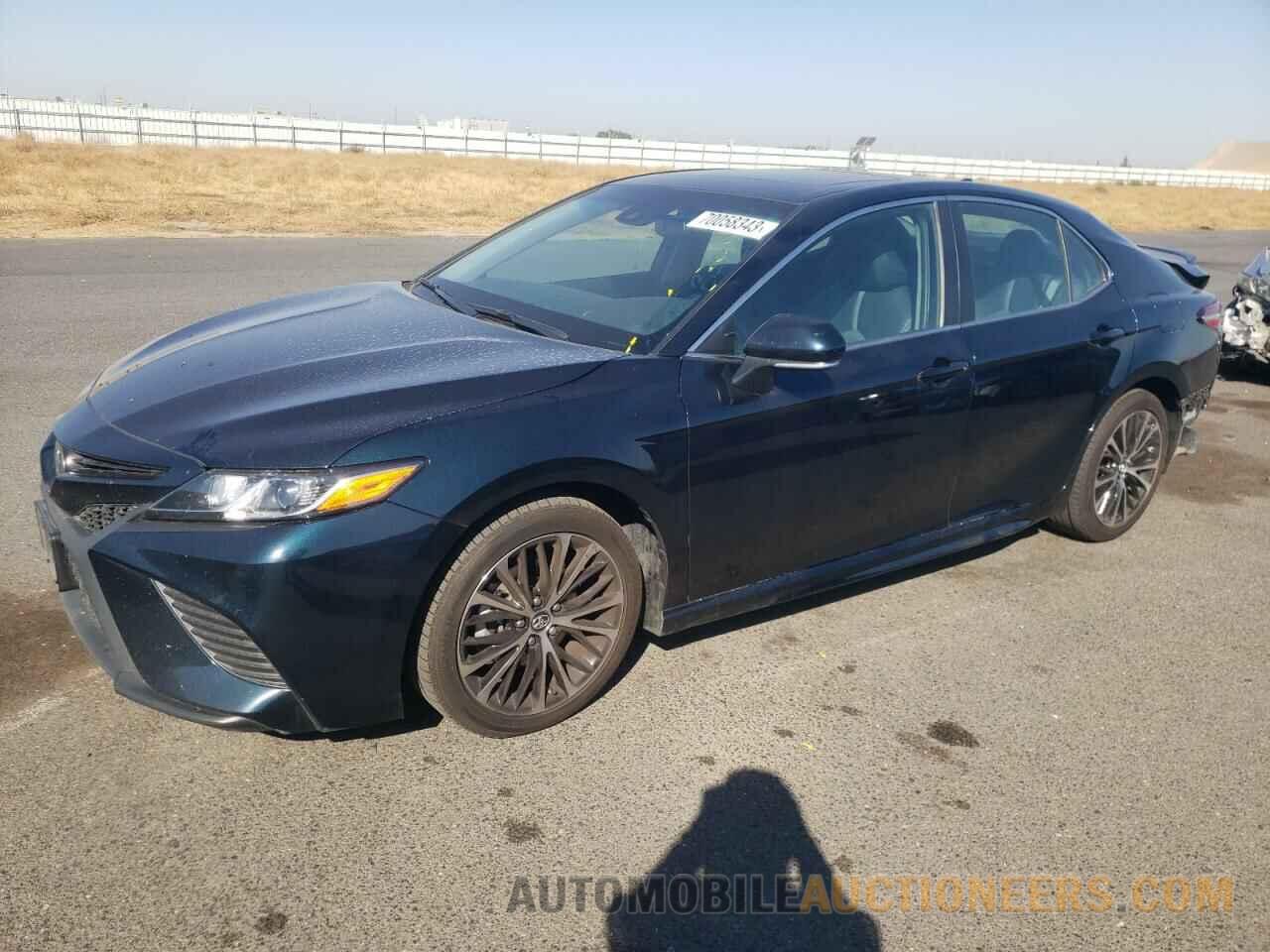 4T1B11HK7JU667249 TOYOTA CAMRY 2018