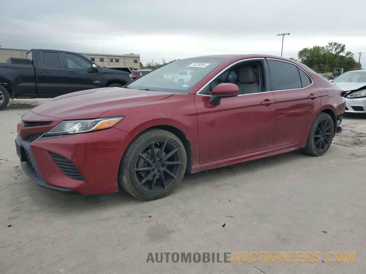 4T1B11HK7JU671866 TOYOTA CAMRY 2018