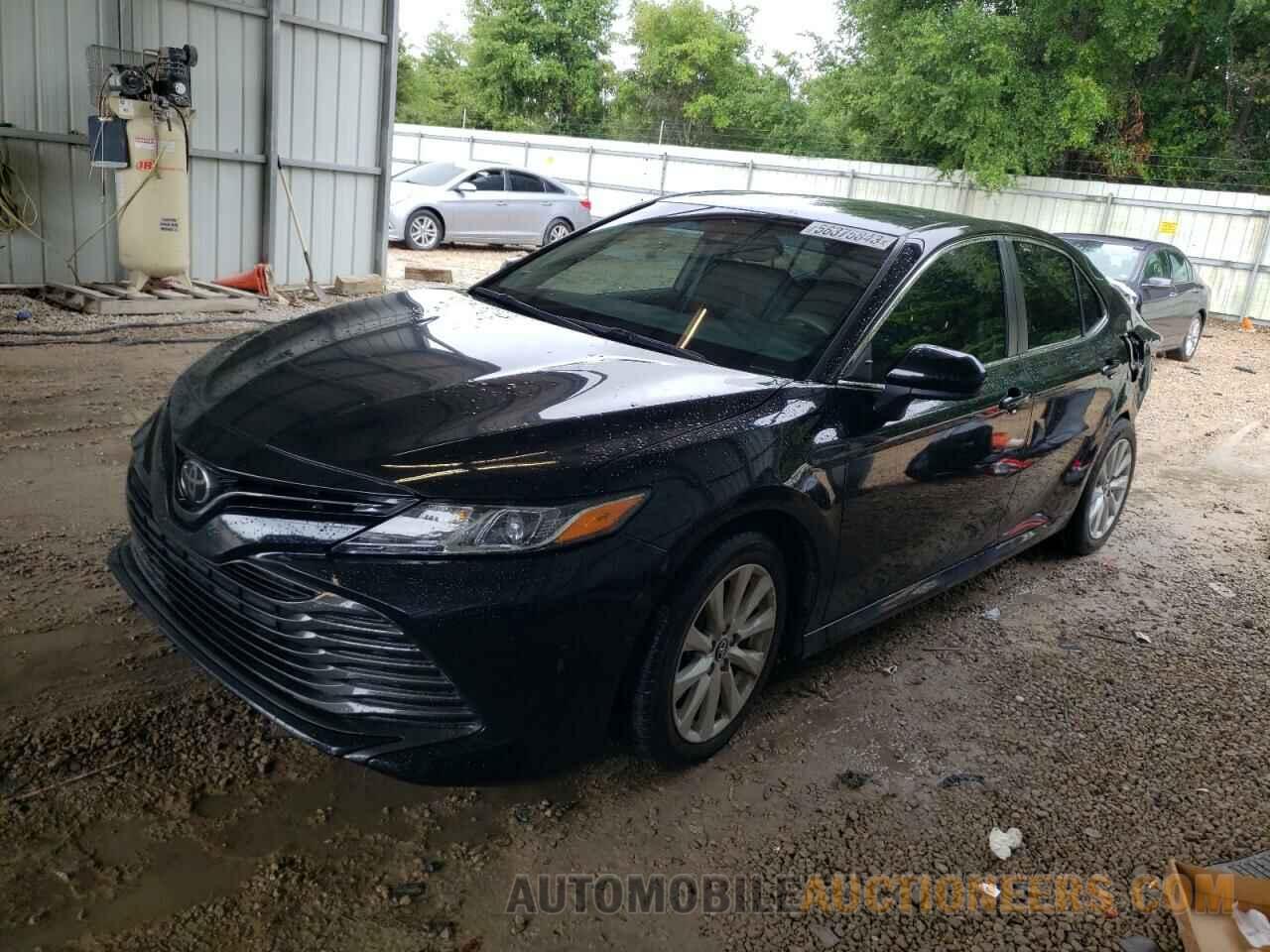 4T1B11HK7JU671995 TOYOTA CAMRY 2018