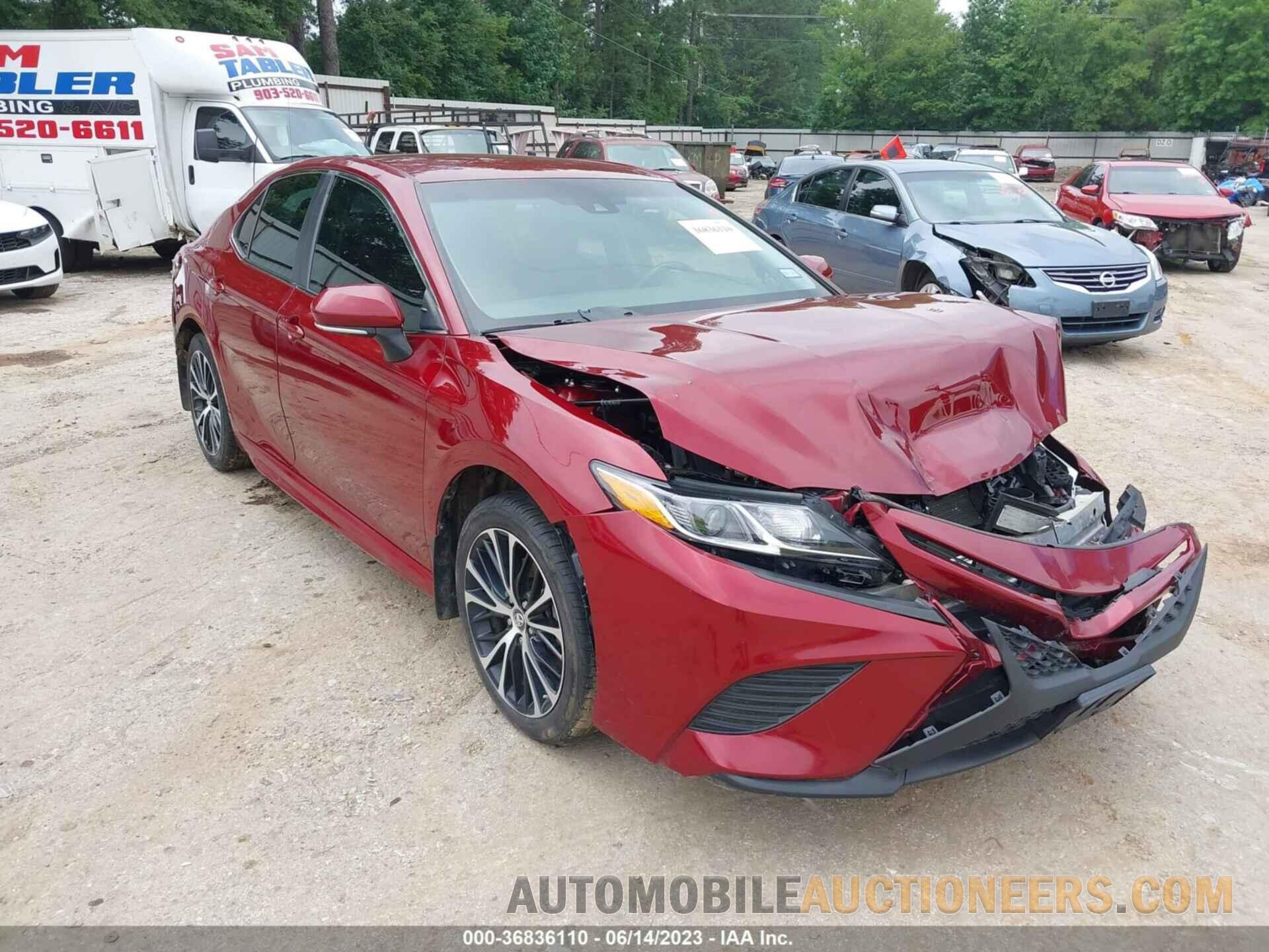 4T1B11HK7JU678039 TOYOTA CAMRY 2018