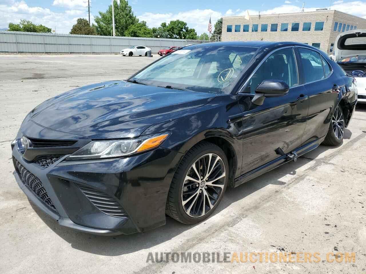 4T1B11HK7KU204609 TOYOTA CAMRY 2019