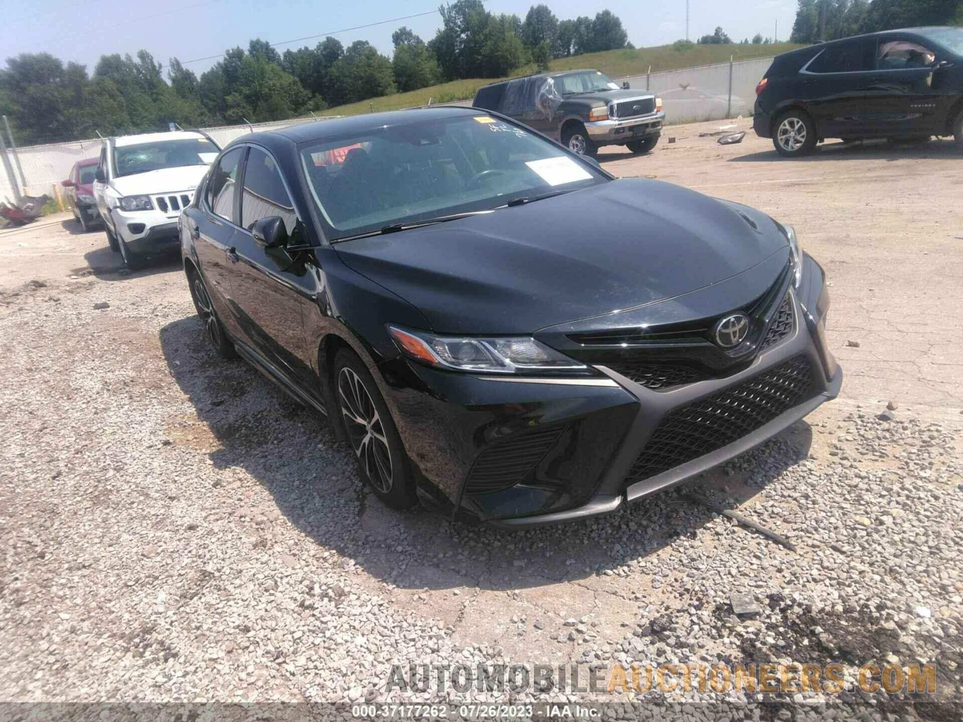 4T1B11HK7KU211432 TOYOTA CAMRY 2019