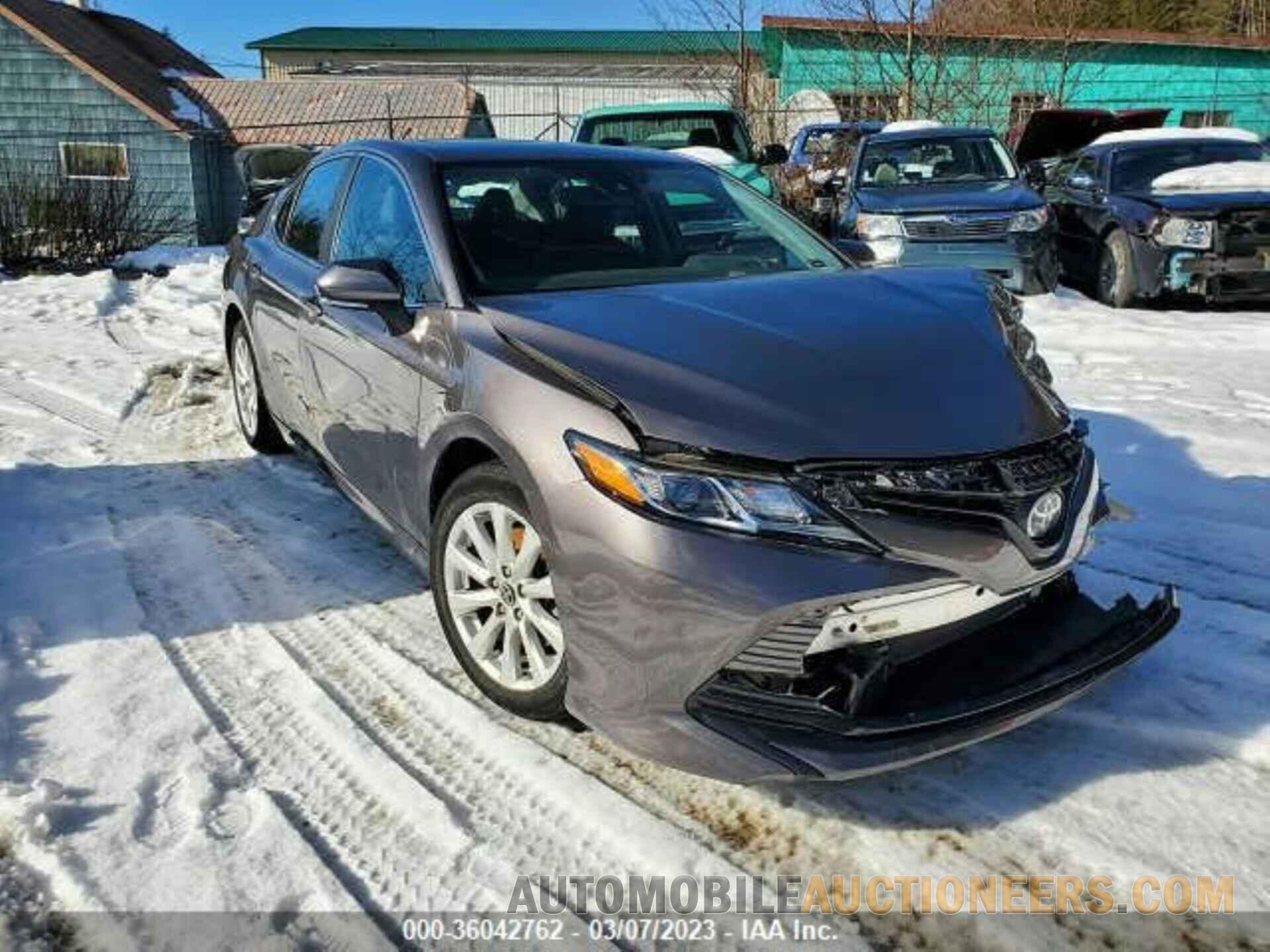 4T1B11HK7KU216047 TOYOTA CAMRY 2019