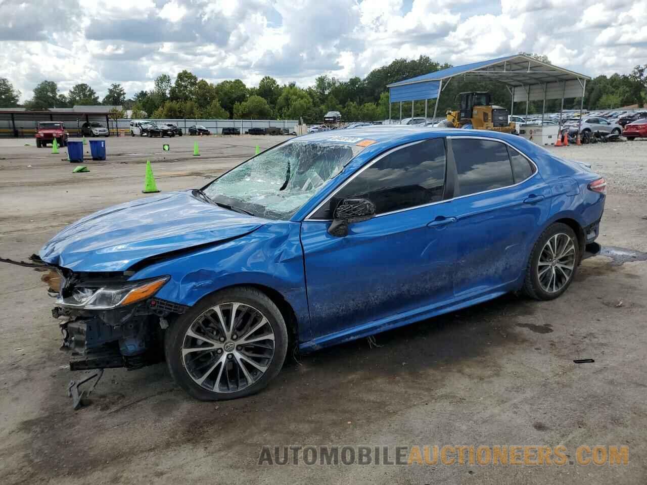 4T1B11HK7KU221233 TOYOTA CAMRY 2019