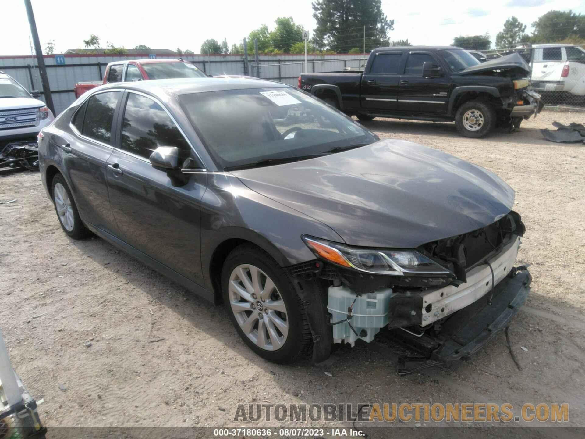 4T1B11HK7KU230739 TOYOTA CAMRY 2019