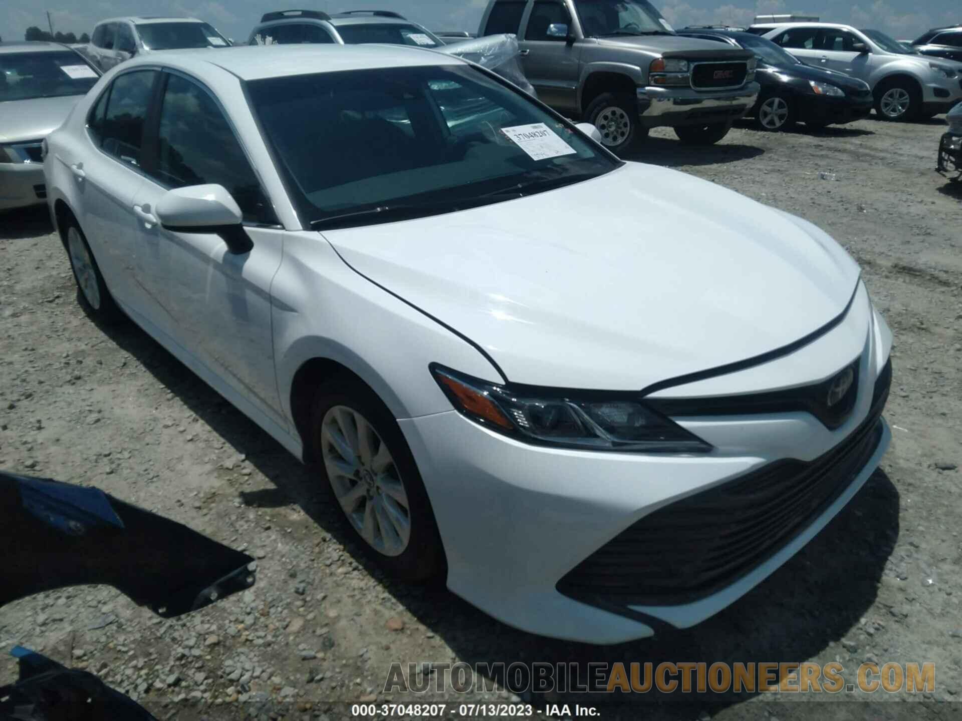 4T1B11HK7KU239165 TOYOTA CAMRY 2019