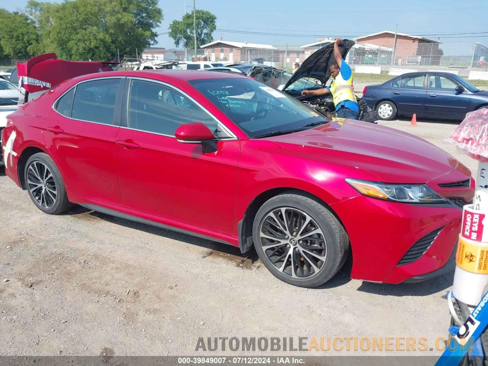 4T1B11HK7KU240526 TOYOTA CAMRY 2019