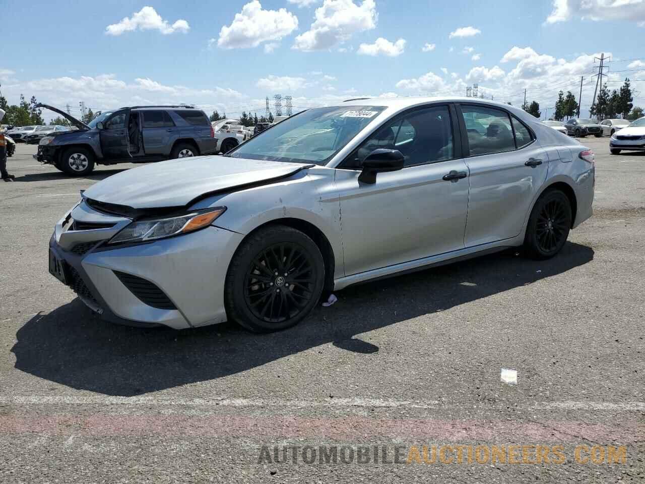 4T1B11HK7KU280105 TOYOTA CAMRY 2019